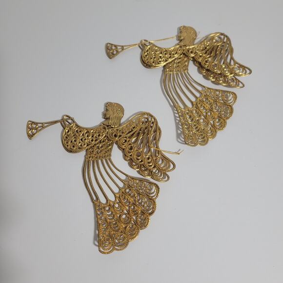 2 Ornamental Gold Angels with Trumpets Christmas Ornament - Picture 3 of 3